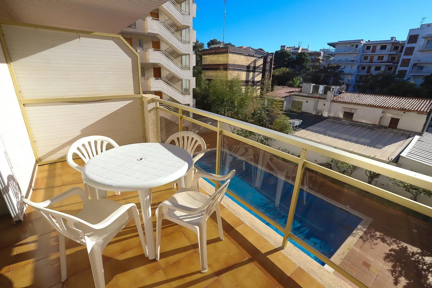 Apartment Ferienwohnung Differentflats Decathlon Salou Spanien