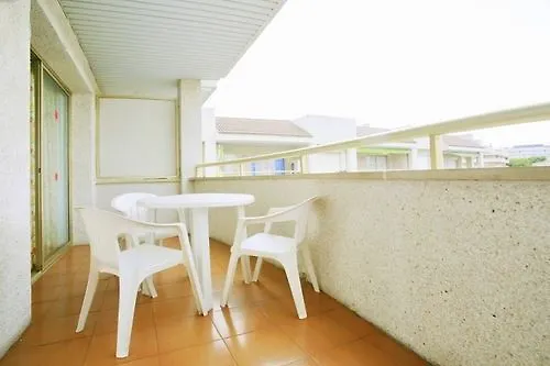 Differentflats Decathlon Apartment